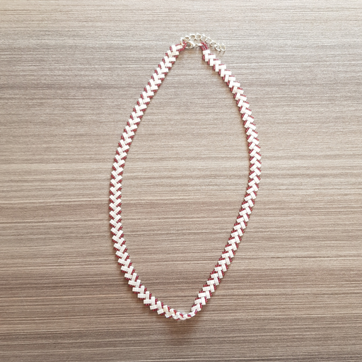 LG29 Collier perles tissé